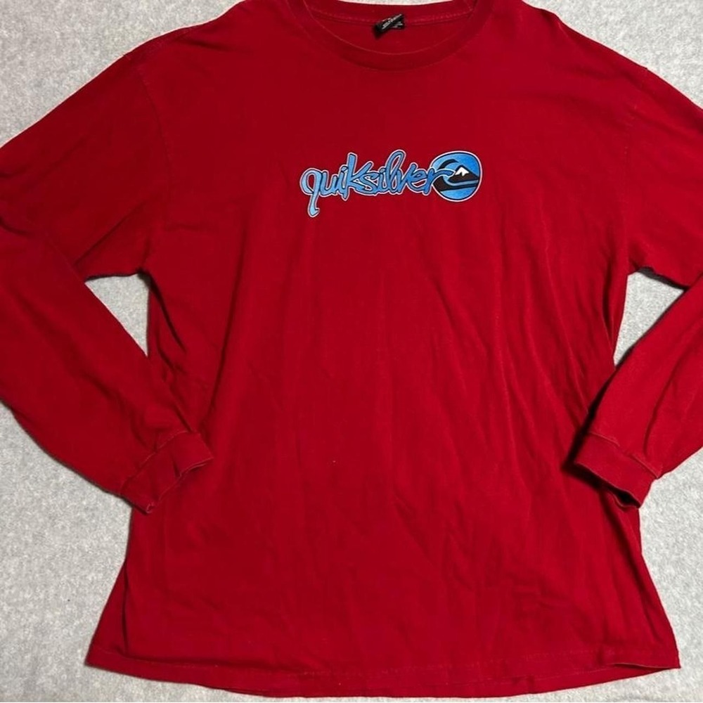 Y2K Quiksilver Mens XL Red Long Sleeve T Shirt with blue logo